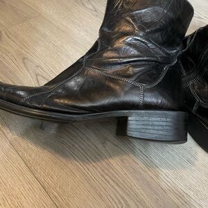 Men's Black Leather Boots Lavorazione Artigiana size 43